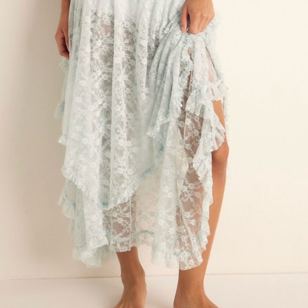 Free People  L /XL Dusty Rose Asymmetrical Lace Skirt STRETCH layering - Picture 5 of 6
